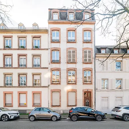 Evasion Pop شقة *